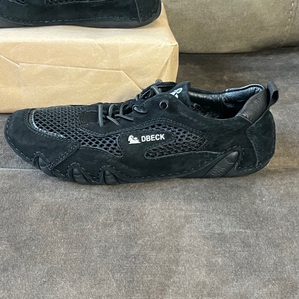 DBECK Women's Black Mesh & Suede Low-Top Sneakers Size 8 EUC Casual - Picture 2 of 7